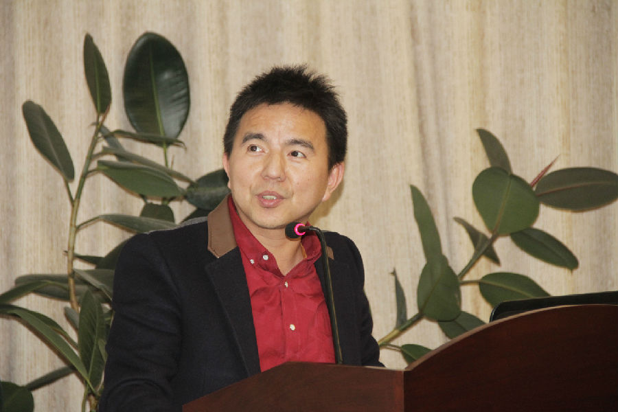格邦科技董事长王晓明在做现场路演.jpg